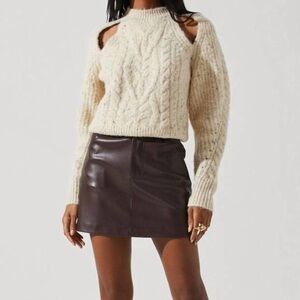 ASTR natalie sweater in cream medium wool cold shoulder cable knit